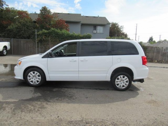 2017 DODGE CARAVAN W/ FR CONVERSIONS WHEEL CHAIR LIFT