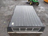 6' TRUCK BED CANOPY W/ SLIDING SIDE WINDOWS, REAR HATCH WINDOW, SLIDING FRONT WINDOW, LOCKABLE *NO