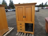 WOOD ENTERTAINMENT CABINET