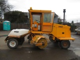 LEEBOY ROSCO RB48 SELF PROPELLED BROOM SWEEPER