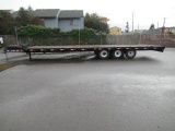 2013 PJ TRAILERS DECK OVER FLATBED TRAILER