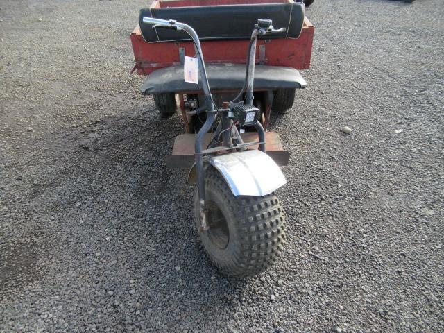 HEALD-HAULER GAS POWERED TRIKE W/ METAL MANUAL Proxibid - Main Image