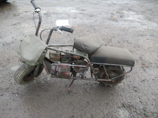 (UNKNOWN MAKE) GAS POWERED SCOOTER