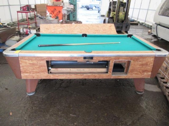 VALLEY POOL TABLE W/ EXCALIBER 20 OZ POOL CUE