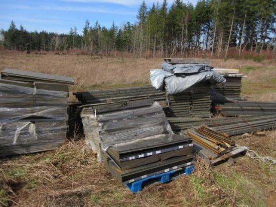 LOT OF METAL GONDOLA SHELVING