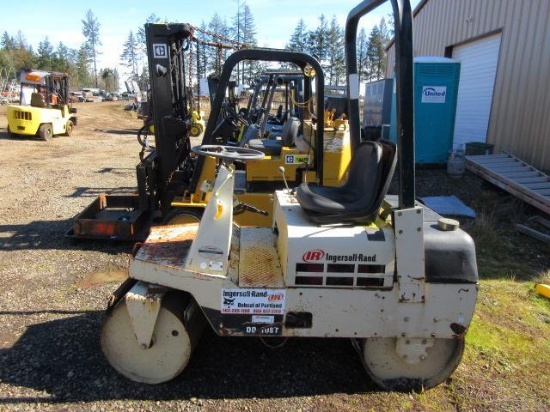 INGERSOLL-RAN DD10ST DUAL DRUM ROLLER