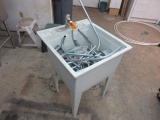 SINK 25'' X 24''