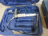 LINCOLN 12V GREASE GUN A/ CASE & CHARGER