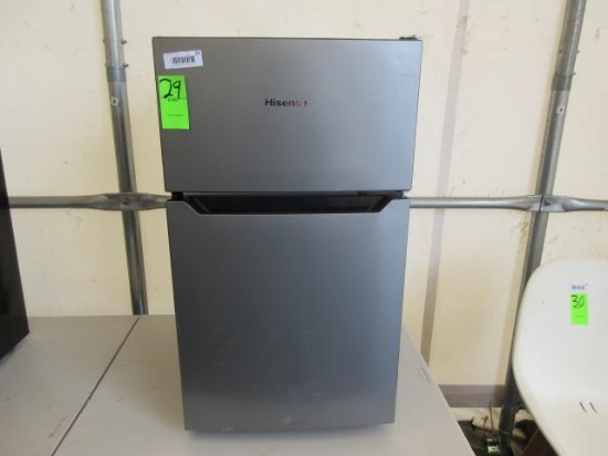 HISENSE MINI FRIDGE/FREEZER