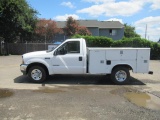 2003 FORD F250 UTILITY TRUCK