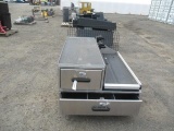 47'' X 55'' METAL TRACK TOOL BOX W/DRAWERS