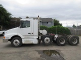 1999 VOLVO VN DAY CAB TRACTOR