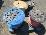 ASSORTED FLEXIBLE GAS PIPING
