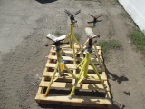 (3) HD PIPE STANDS & (1) SUMNER PIPE STAND