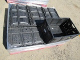 APPROX (20) COLLAPSIBLE PLASTIC CRATES