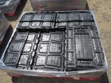 APPROX (26) COLLAPSIBLE PLASTIC CRATES