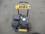 DEWALT 4200 PSI GAS POWERED PRESSURE WASHER W/ HONDA GX390 GAS ENGINE (NO HOSE OR WAND)