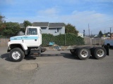 1995 FORD L8000 CAB & CHASSIS