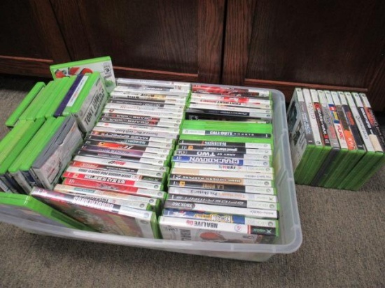 TOTE OF ASSORTED XBOX 360 GAMES
