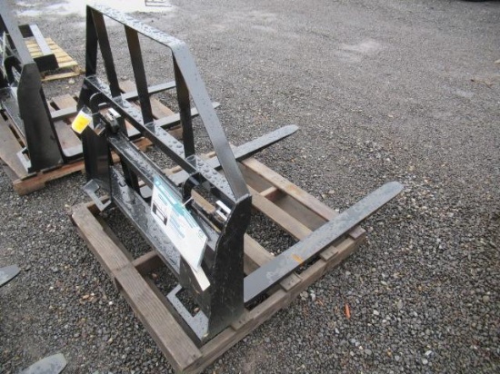 2022 MOWER KING SKIDSTEER FORK ATTACHMENT W/ 4'' X 48'' FORKS (UNUSED)