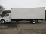 2005 FREIGHTLINER M2 24' BOX TRUCK