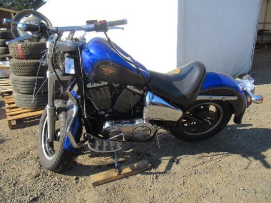 1999 VICTORY V92C MOTORCYCLE