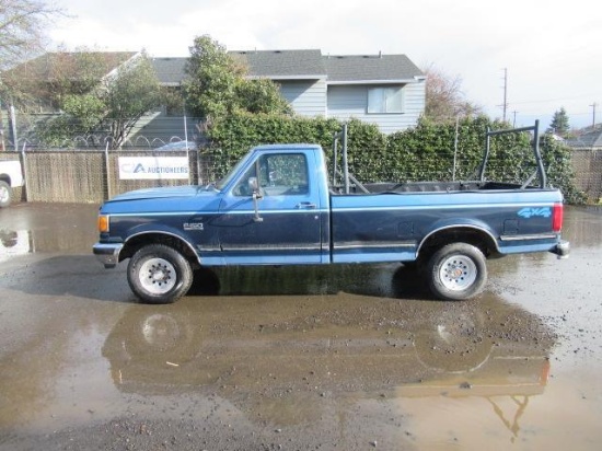 1991 FORD F-150 XLT