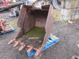 40'' EXCAVATOR DIGGING BUCKET