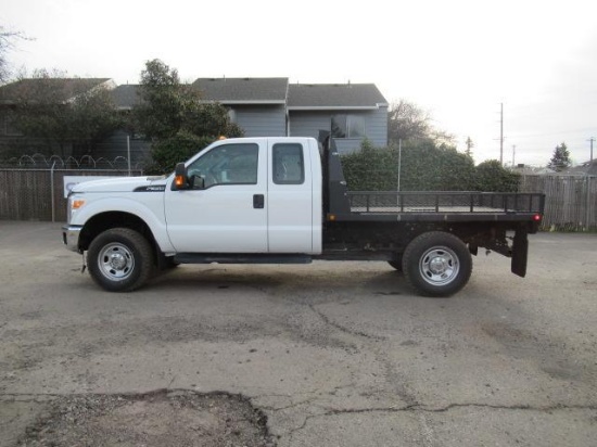2013 FORD F-350 4X4 FLATBED