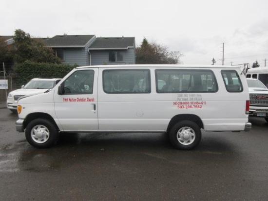 2001 FORD E-350 XLT EXTENDED VAN