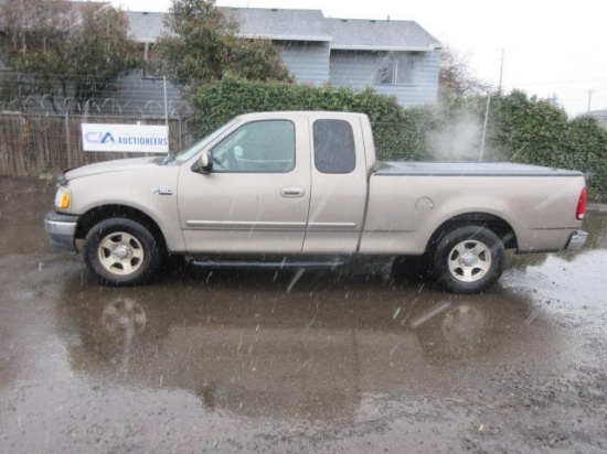 2001 FORD F-150 2WD EXTENDED CAB PICKUP