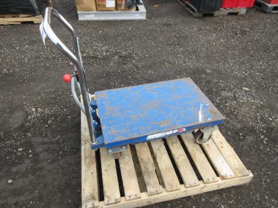 APPROX 19'' X 30'' HYDRAULIC LIFT TABLE, 700LB CAPACITY