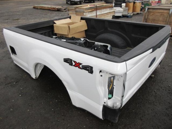 2019 FORD F-250 XLT SUPER DUTY 4X4 PICKUP LONG BED, SPRAY IN BED LINER, REAR BUMPER, CAMERA