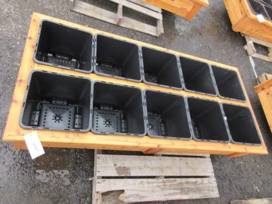 10-POT CEDAR PLANTER