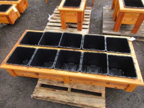 10-POT CEDAR PLANTER