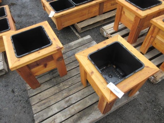 (2) CEDAR SINGLE POT PLANTERS