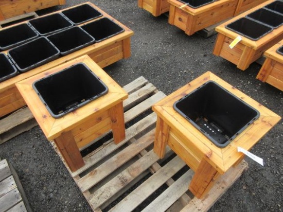 (2) CEDAR SINGLE POT PLANTERS