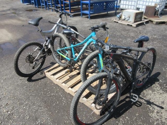 SPECIALIZED MOUTAIN BIKE, SCHWINN STINGRAY BIKE, SPECIALIZED PITCH COMP MOUNTAIN BIKE, & SPECIALIZED