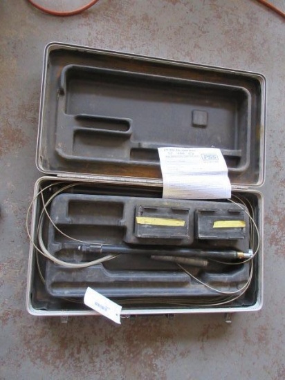 SPY 785 HOLIDAY DETECTOR W/ (2) BATTERIES