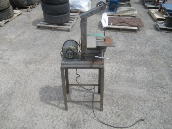 HOMEMADE BELT SANDER ON A STAND