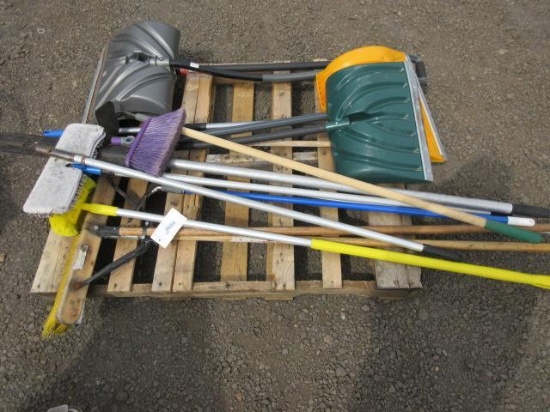 ASSORTED BROOMS/SNOW SHOVELS