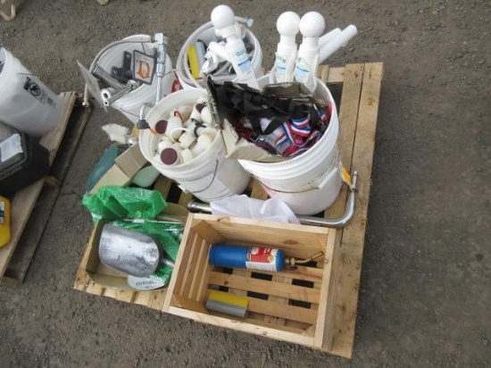 BUCKET OF ASSORTED PLUGS, BUCKET OF ASSORTED FITTINGS, BUCKET W/ (3) DRUM PUMPS, & WOOD CRATE