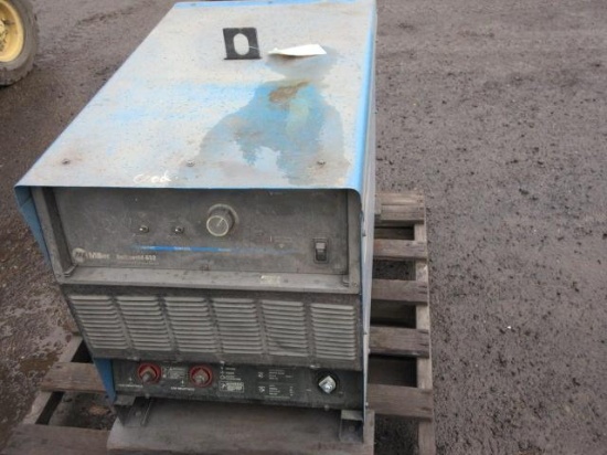 MILLER DELTAWEED 652 WELDER, CV-DC POWER SOURCE, 240V