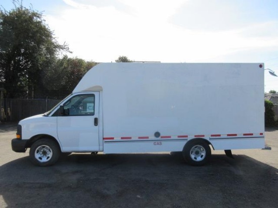 2016 CHEVROLET G3500 BOX VAN