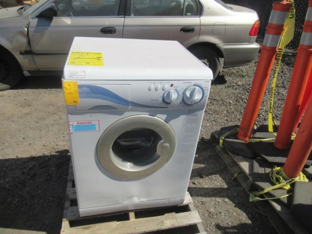 MAJESTIC MJ9900 WASHER/DRYER (UNUSED) | Computers & Electronics Appliances  Washers & Dryers | Online Auctions | Proxibid