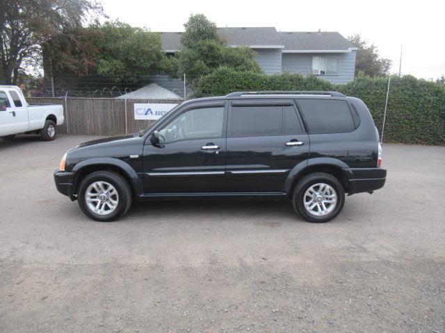 あず 2006 SUZUKI XL7 | Proxibid
