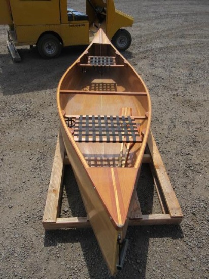 CF RIVER PRODCTS 12' WOOD CANOE W/ (2) ORES (UNUSED)