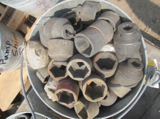 BUCKET OF ASSORTED 3/4'' & 1'' DRIVE SOCKETS