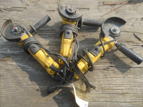 (3) DEWALT DWE402 4 1/2'' ANGLE GRINDERS