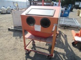 CENTRAL PNEUMATIC SAND BLASTING CABINET